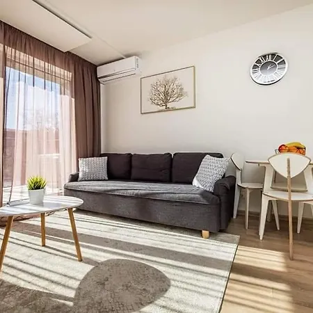 Saules Apartamentai Паланга